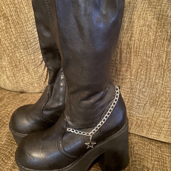 Bratz Miss Socialite Platform over the knee boots size 7 - Picture 8 of 8